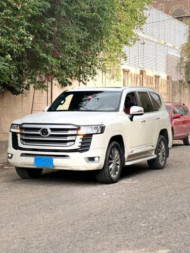 دبي لتأجير السيارات يومي شهري