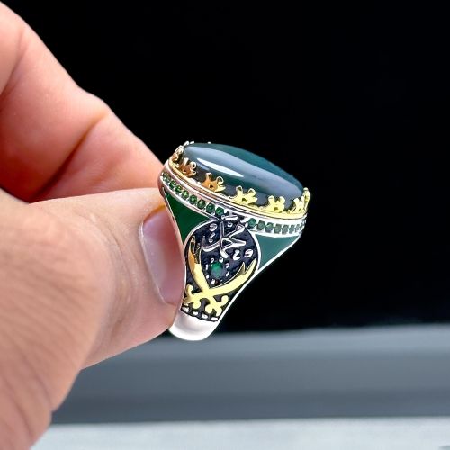 Silver rings with green jade