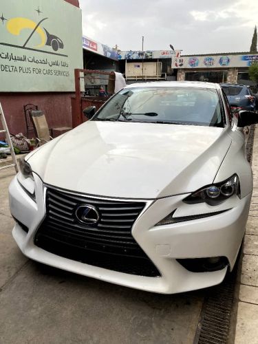للبيع لكزس اي اس 250