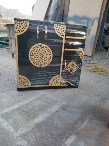جزمات خشب