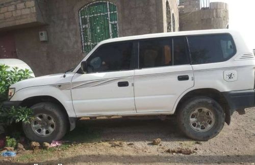 سيارة برادو نظيف جدآ