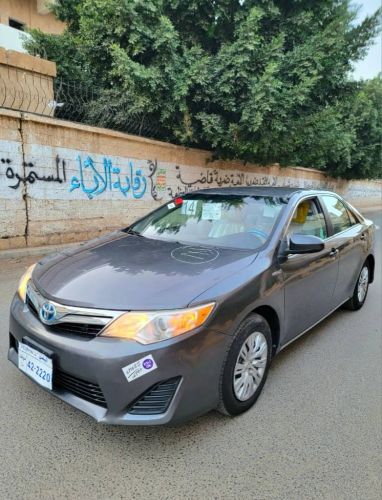 تويوتا كامري 2014 هايبرد