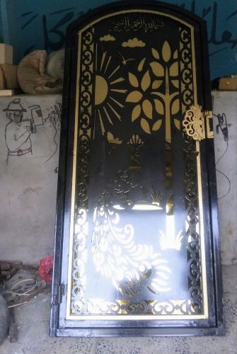 باب ليزر احدث النقشات