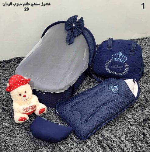 مجموعة مستلزمات اطفال للبيع