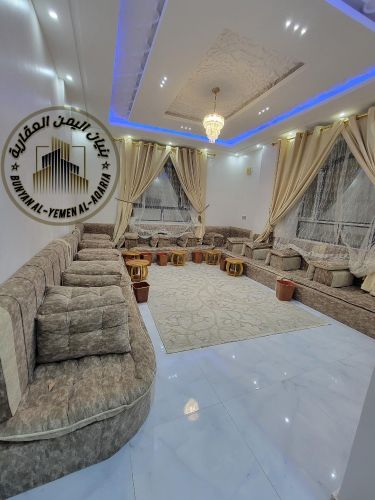 افخر شقه مفروش في حده الخمسين