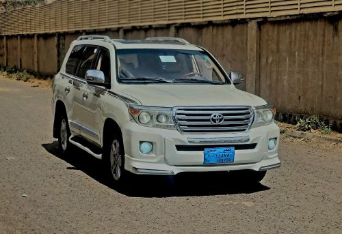 أوسان لتأجير السيارات 777781281