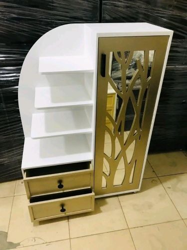 مكتبه روعه لجميع الاستخدامات