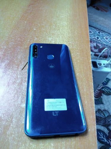 هاتف التي P40
