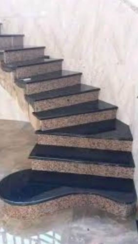 مبلط علا الشرط شغل هندسي علا مهند
