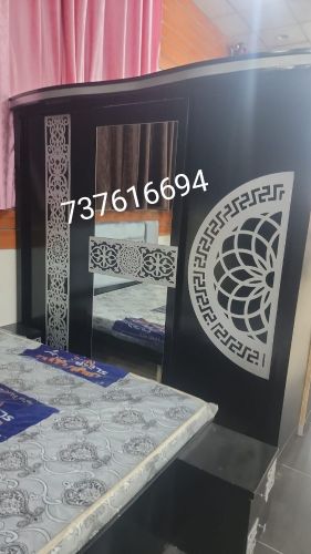 دواليب ملابس