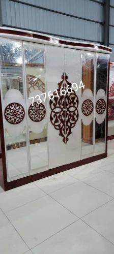 دواليب ملابس