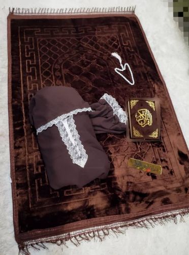 «  طقم صلاة مميز  »