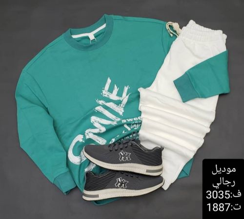 ملابس