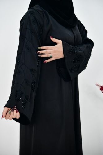 عباية خالده براند