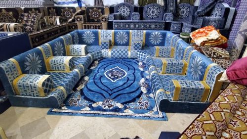 القطامي اخوان  للفخامه عنوان