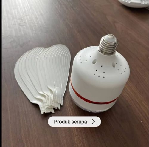 لمبه مع المروحة