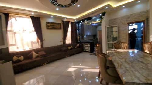 شقه مفروشه  للايجار في بيت بوس
