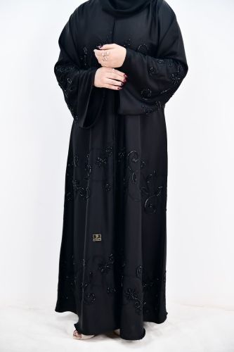 القيصر للعبايات الموضه هنا