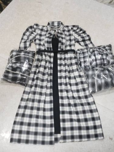 فساتين نسائي محير مربعات
