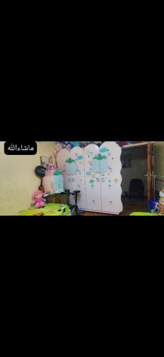اثاث مستخدم للبيع