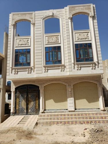 بيت مسلح حجر بيضاء ٣ دور للبيع