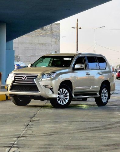 لكزس برادو GX 460 موديل 2015