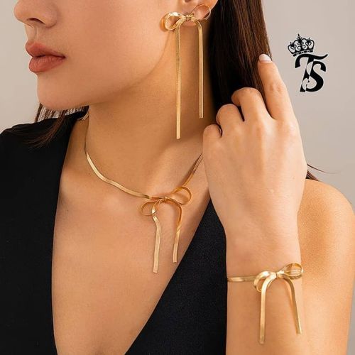 طقم اكسسورات شكل الفونكه