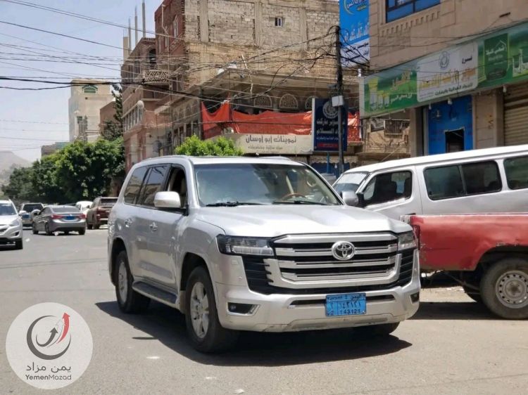 سيارات للايجار ابراج دبي لتأجير ا