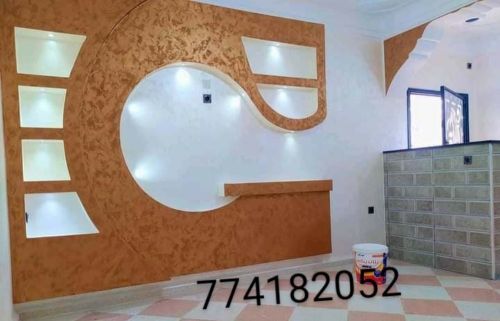 تنفيذ أعمال الدهانات