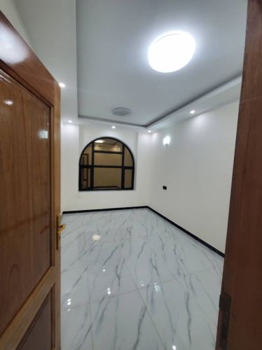 شقق اول ساكن للايجار جديد حدة