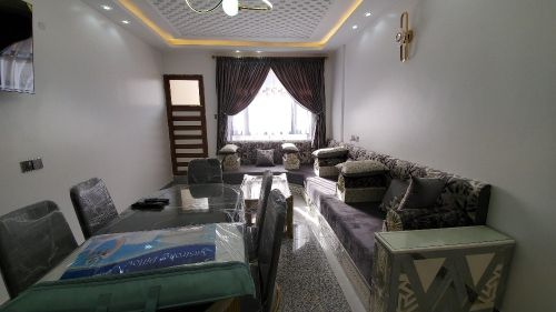 شقه مفروشه للايجار في صنعاء