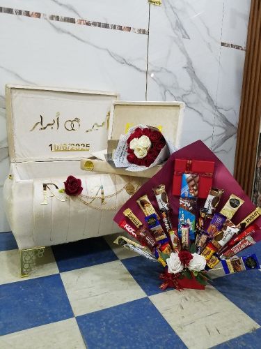 مسكات صناديق خطوبة بكسات هدايا