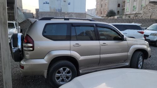 سيارة برادو 2008 ذهبي
