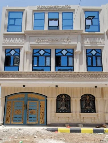 عماره سكني 3دور حجر سوق دارس صنعا