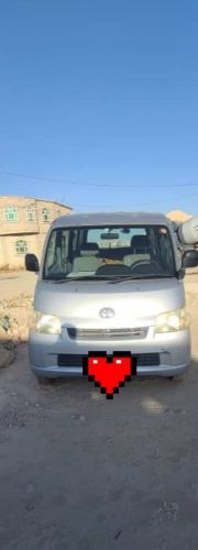 للبيع باص تويوتا تونسي نظيف2013