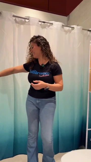 ستائر حمام ودعسات ارض الحمام