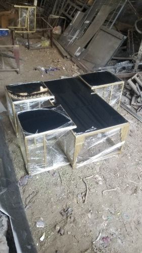 طاولات ضيافه منضر مثير وملمس ناعم