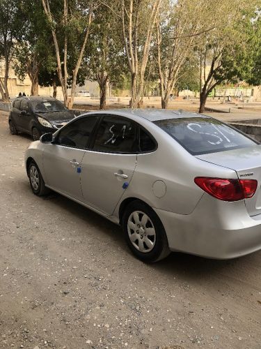 سياره لنترا ٢٠١٠
