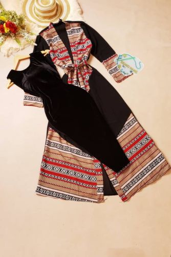بيع ملابس نساء