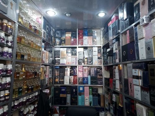 عطور رجاليه ونسائيه