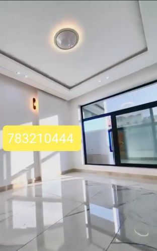 ذه شقه مساحة 178 متر