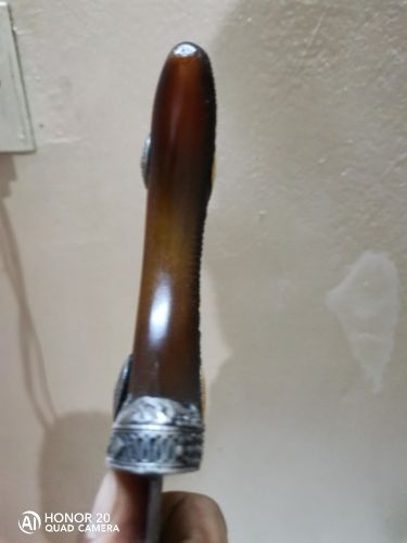 جنبيه زرافه حر