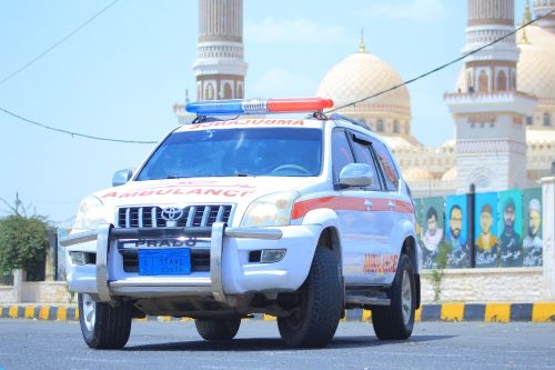 سياره برادوا إسعاف 777240224