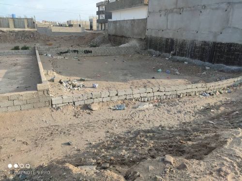 أرضيه للبيع في عدن في الشيخ عثمان