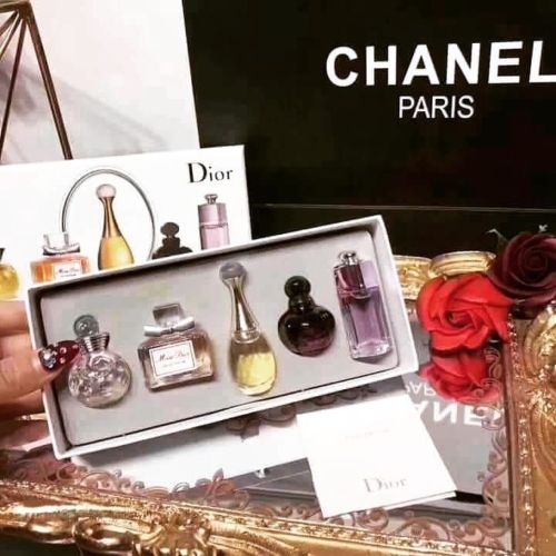 مجموعة عطور Dior المصغّرة – ا