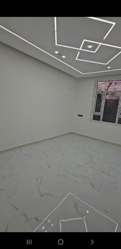شقه للبيع في صنعاء حي دارس
