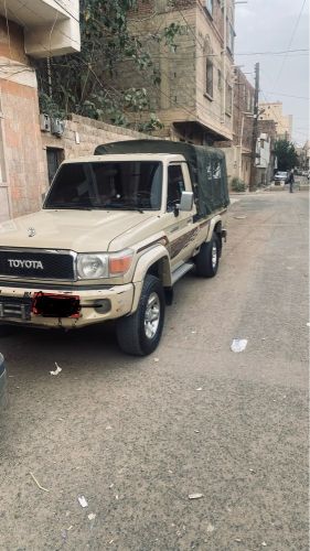 لاندكروزر شاص رفرف 2010 ونش دفلوك