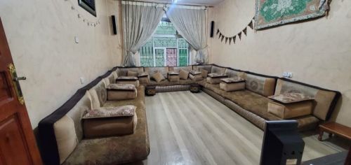 شقه للبيع في حي الجراف صنعاء