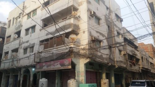عمارة للبيع الحديدة شارع اروى