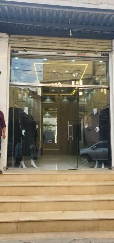 محل عبايات للبيع
